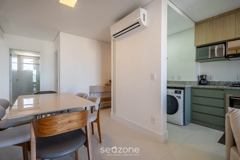 Apto en Cond. con Piscina y Vista Mar BHC1206