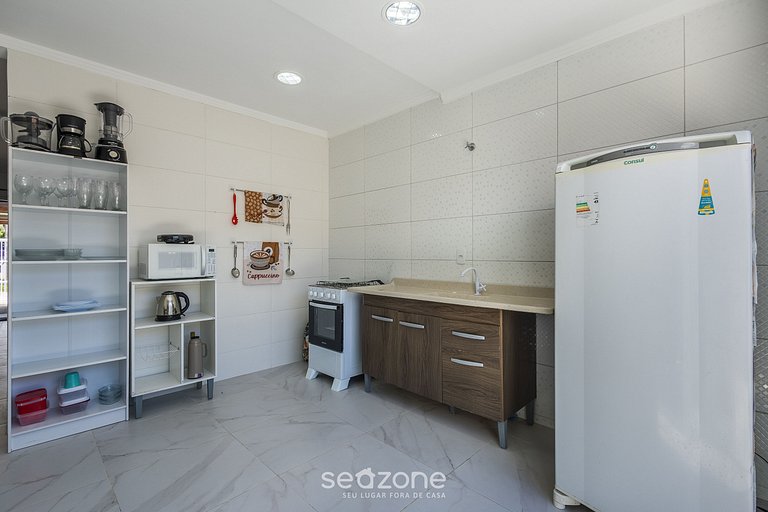 Casa c/ Churrasq. a 300m da Praia FJZ0003