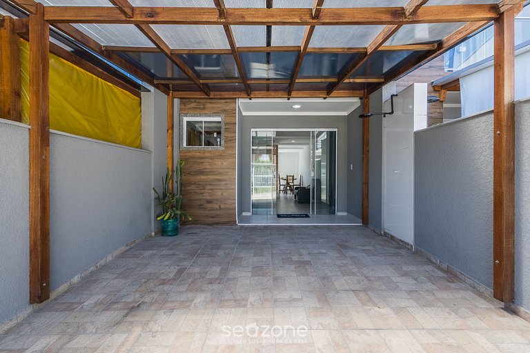 Casa con Parrilla a 300 m de la Playa FJZ0003