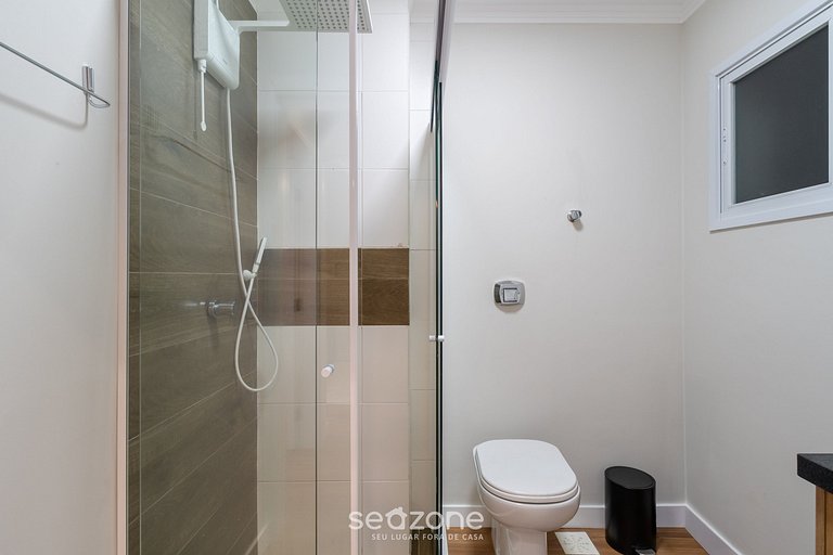 Apto completo en el Centro de Floripa - EJO0306