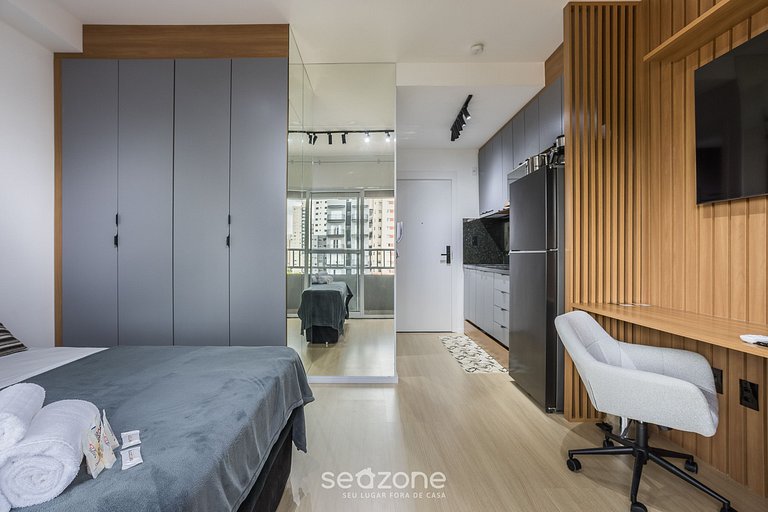 Studio moderno c/ balcón a 850 m del Metro MSZ0504