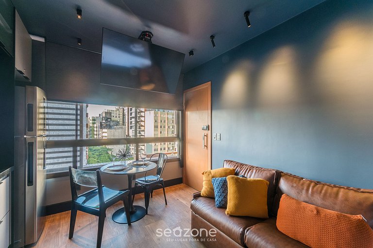 Studio em Cond. c/ Piscina na Barra EUB0906