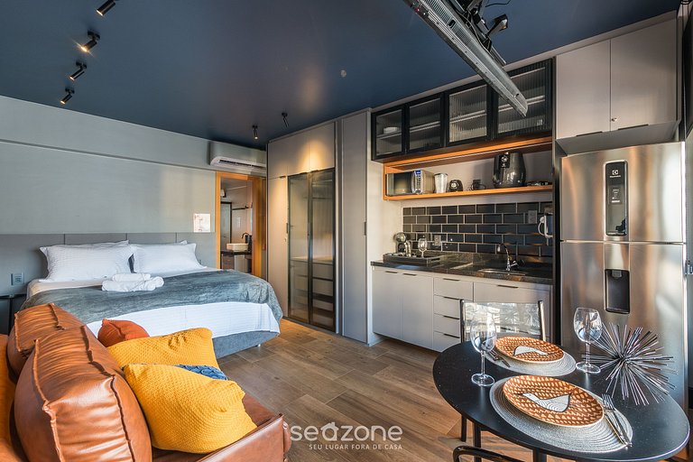 Studio em Cond. c/ Piscina na Barra EUB0906