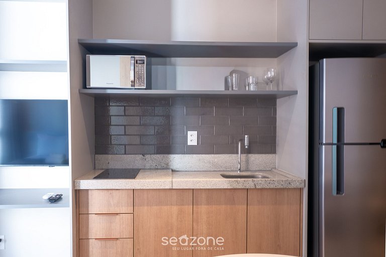 Studio a 170m do Mar em cond. c/ piscina LIV0507