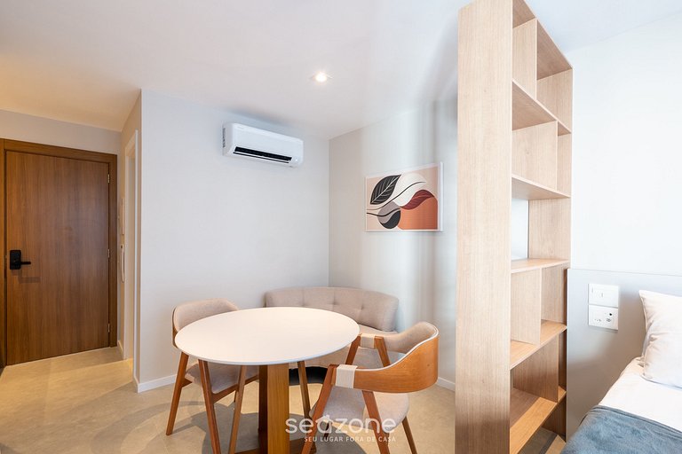 Studio a 170m do Mar em cond. c/ piscina LIV0507