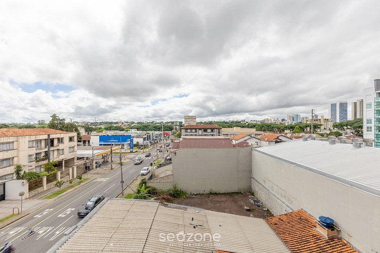 Studio con balcón en cond. con piscina UPP0314