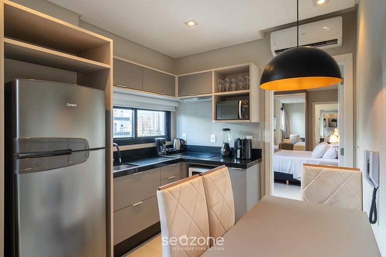 Apartamento com vista para o mar no condomínio a 280 metros