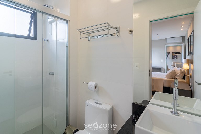 Apartamento com vista para o mar no condomínio a 280 metros