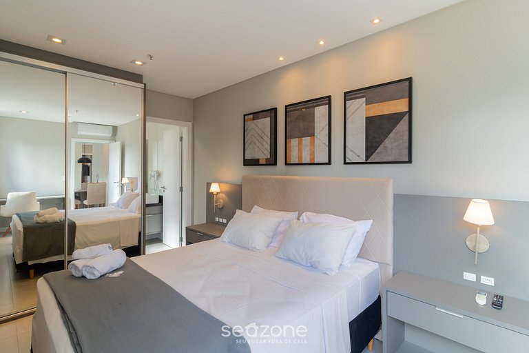 Apartamento com vista para o mar no condomínio a 280 metros
