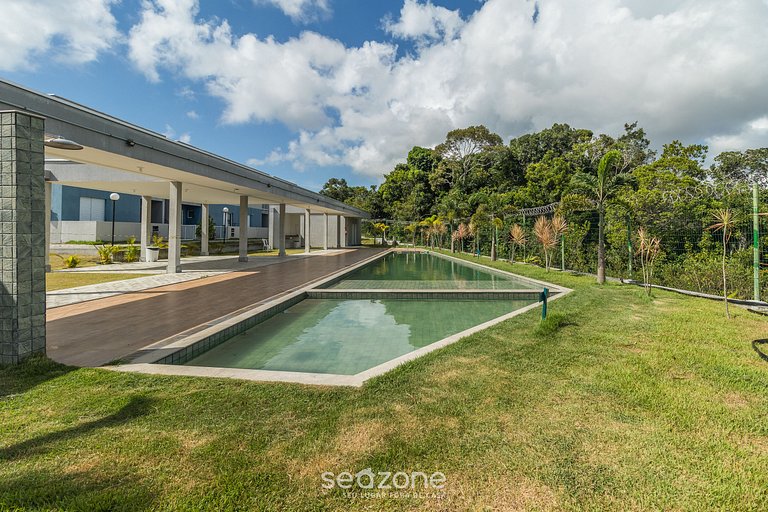 Apto em Cond. c/ Piscina e Churrasq. TMR0104