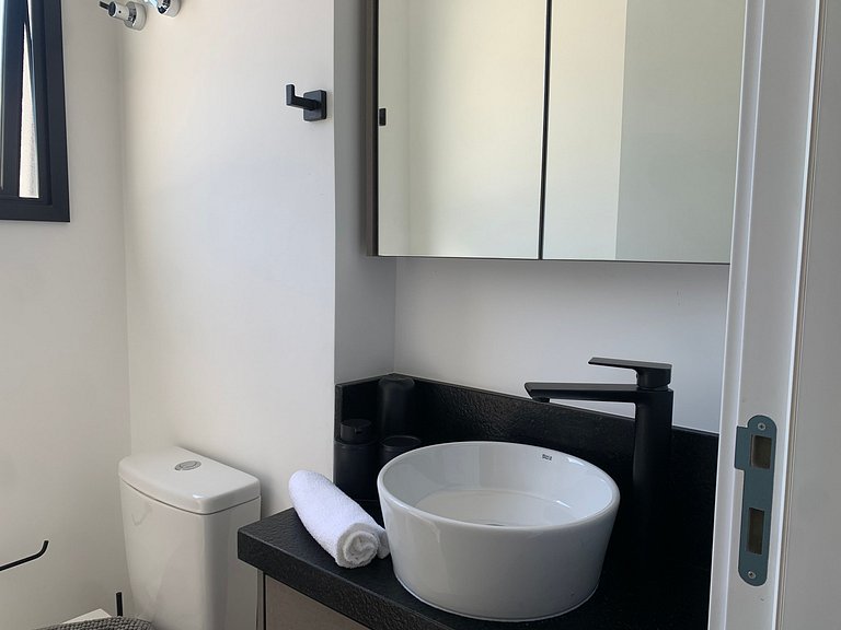 Apt en Cond. con Piscina 230 m de la Playa RTY0107