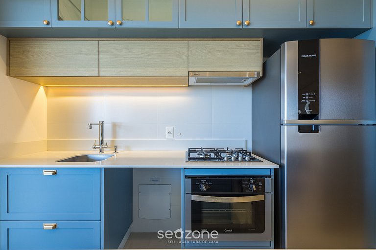 Apto c/ churrasq. e vista a 100m da Praia LTT0401