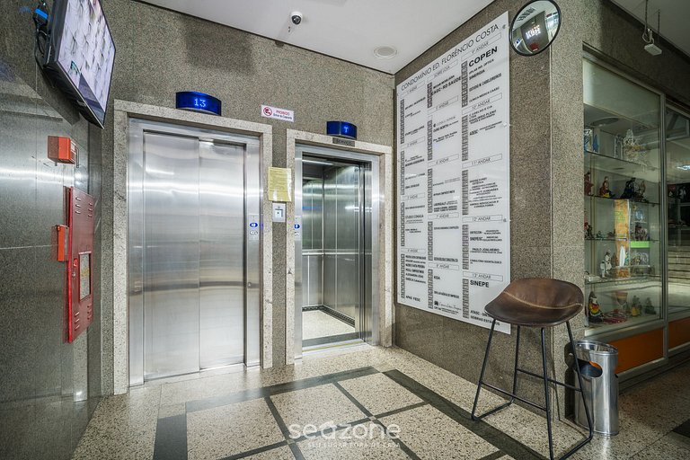 Estúdio Completo a 290m do Mercado Público EFA0304