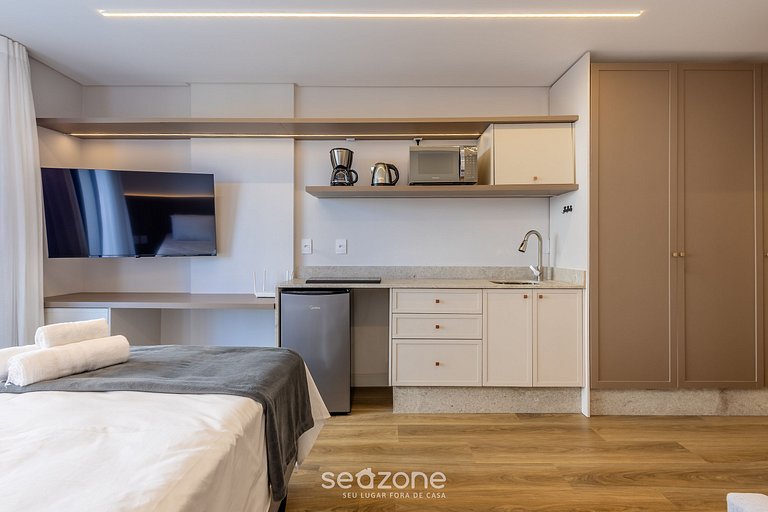 Estúdio Vista Lateral Mar 50m da Praia PSO0805