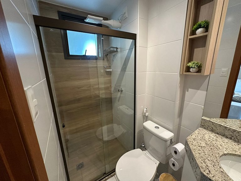 Estúdio em Cond. c/ Piscina e Academia FTW1106