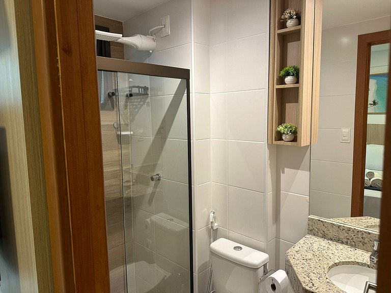 Estudio en Cond. con Piscina y Gimnasio FTW1106