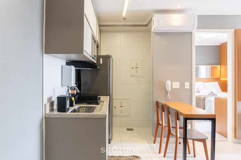 Apto en Cond. con Piscina en Jardim Goiás MBCB0801