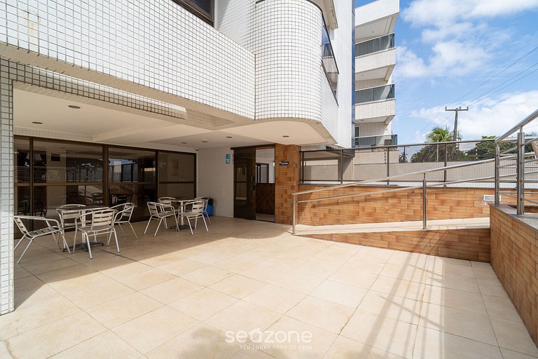 Apto en edificio frente al mar con piscina HSS0008