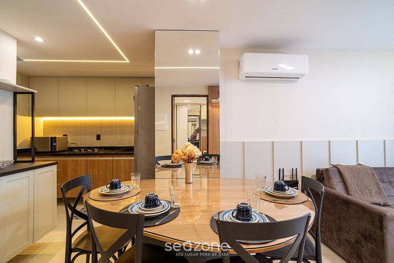 Apto em prédio à beira-mar c/ Piscina HSS0008