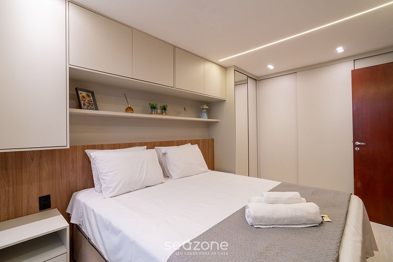 Apto en edificio frente al mar con piscina HSS0008