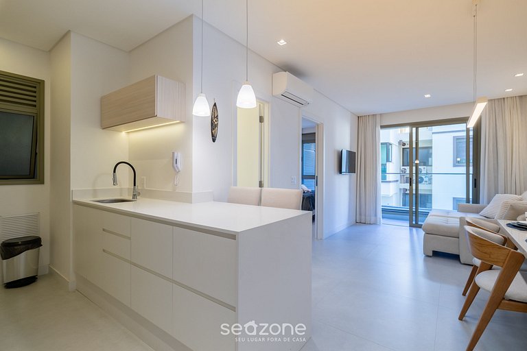 Apto em Cond. com Academia no Jurerê VOX0210