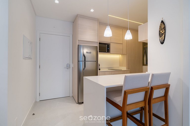 Apto em Cond. com Academia no Jurerê VOX0210