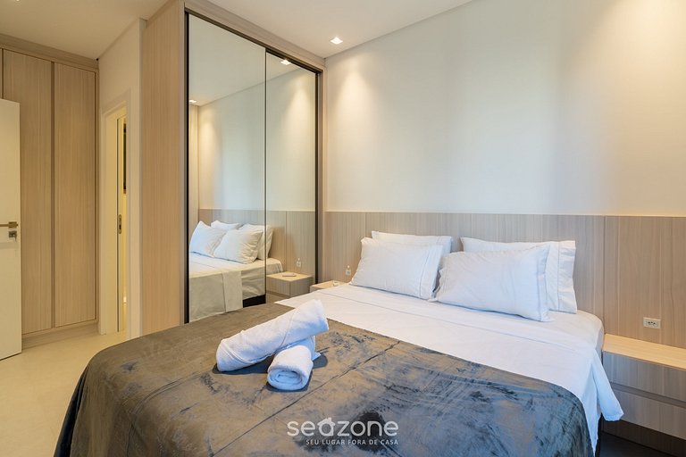 Apto em Cond. com Academia no Jurerê VOX0210