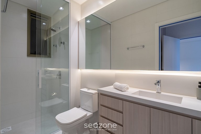 Apto em Cond. com Academia no Jurerê VOX0210