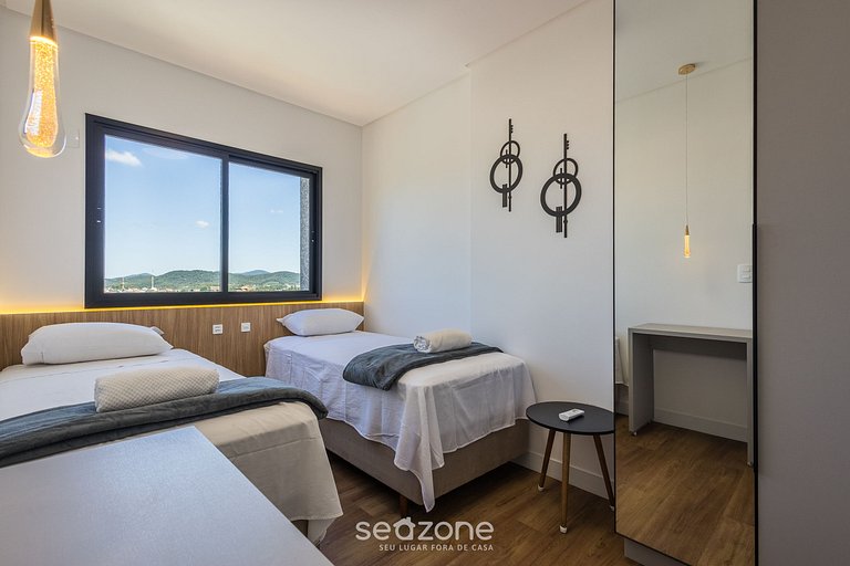 Apto con Parrilla y Vista Parcial al Mar ALE0803