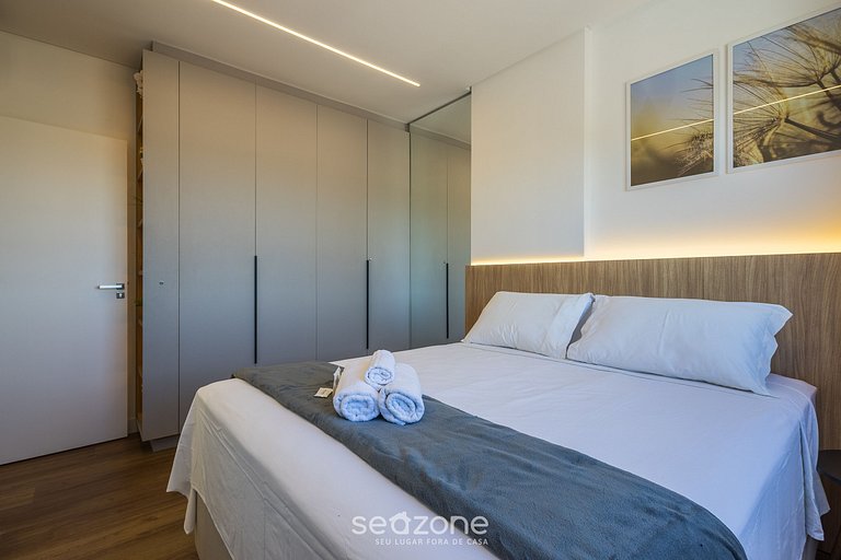 Apto con Parrilla y Vista Parcial al Mar ALE0803