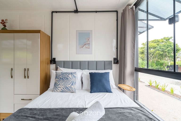 Studio com varanda privativa em Floripa SCJ0007