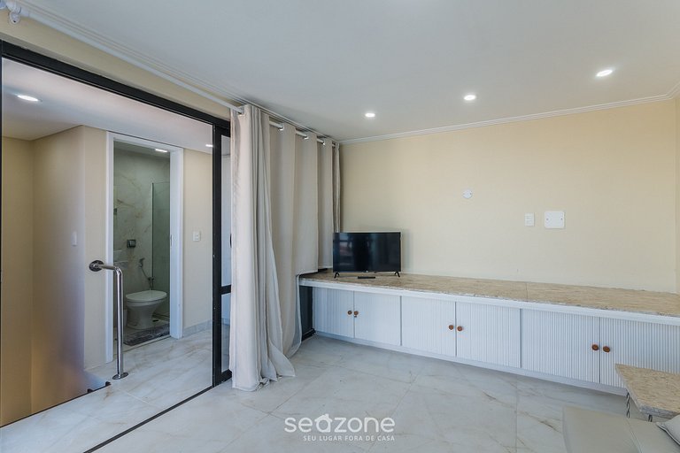 Apto c/ piscina, hidromassagem e vista mar MPA0313