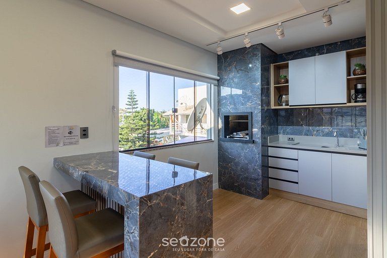 Apto c/ churrasqueira a 200m da Praia IFA0054