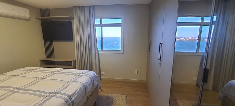 Apto vista frente mar em Cond. c/ Piscina EMQ0403