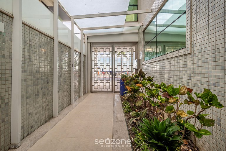 Apto 3 Quartos na Orla de BC - EGB0052