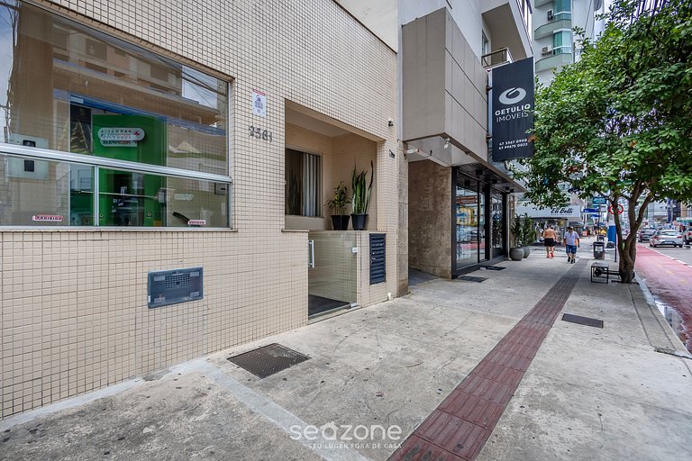 Apto a 160m de playa Balneário Camboriú-SC SRL002