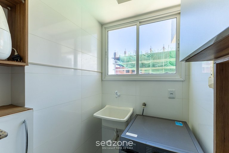 Apto Vista lateral mar em cond. c/ Piscina SRC0303