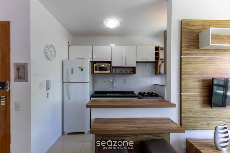 Apto Vista lateral mar em cond. c/ Piscina SRC0303