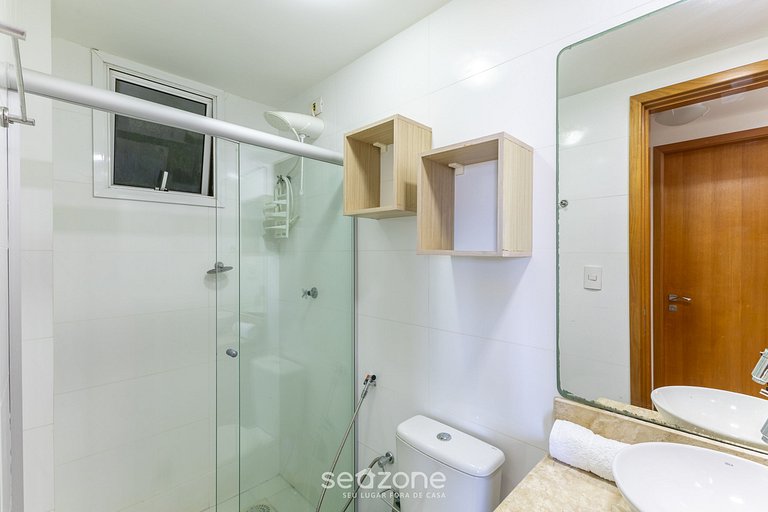 Apto Vista lateral mar em cond. c/ Piscina SRC0303