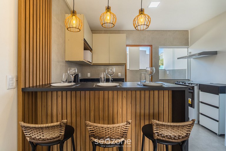 Apto em Cond. C/ Churrasqueira MAA0001