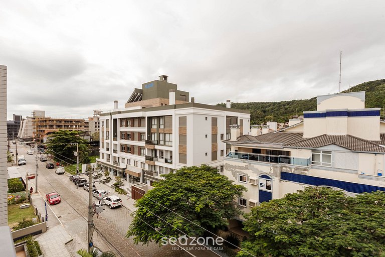 Dúplex Cerca de la Playa en Jurerê JPR410