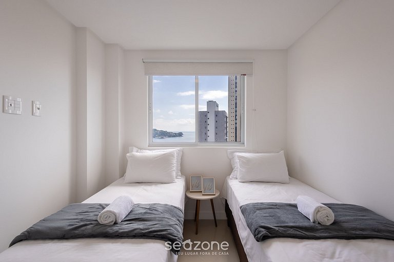 Apto c/ Churrasqueira e Vista Mar CARA1905