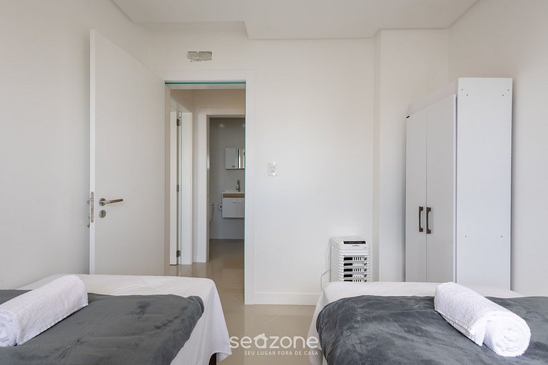 Apto c/ Churrasqueira e Vista Mar CARA1905