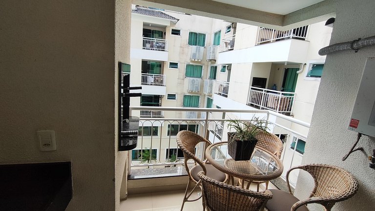 Lindo Apt em Cond. c/ piscinas aquecidas SBH0233