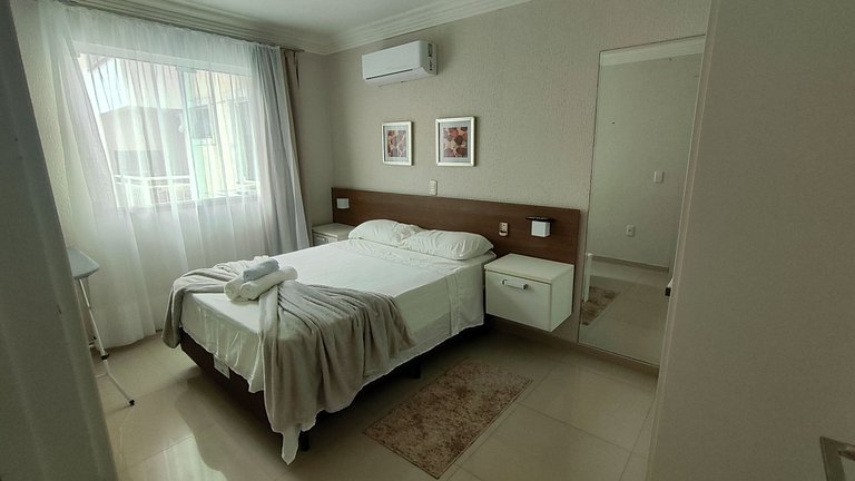 Hermoso Ap cond. c/ piscinas climatizadas SBH0233