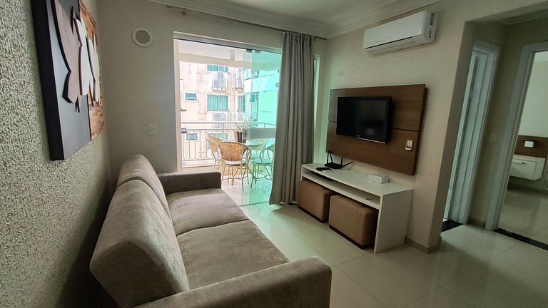 Hermoso Ap cond. c/ piscinas climatizadas SBH0233