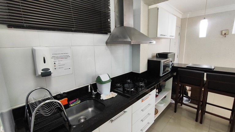 Hermoso Ap cond. c/ piscinas climatizadas SBH0233