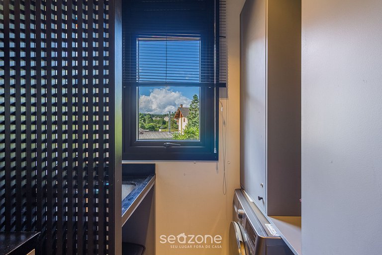 Apto aconchegante no Centro de Gramado CBG0302