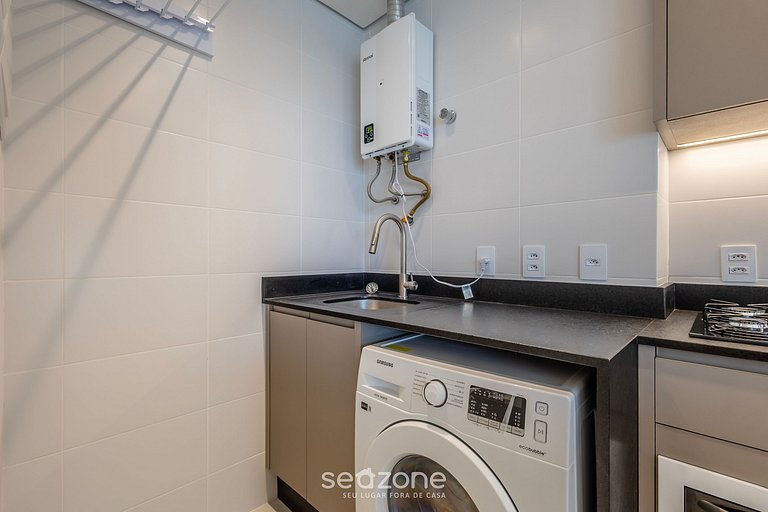 Apto en d/Edif. c/ piscina a 200 m del mar PTC1105