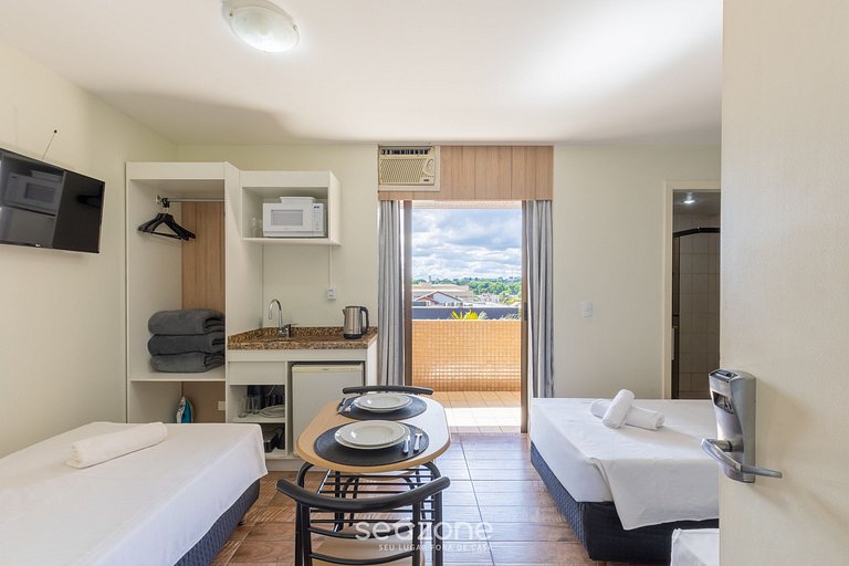 Studio c/ estrutura completa Alto da XV UPP0202